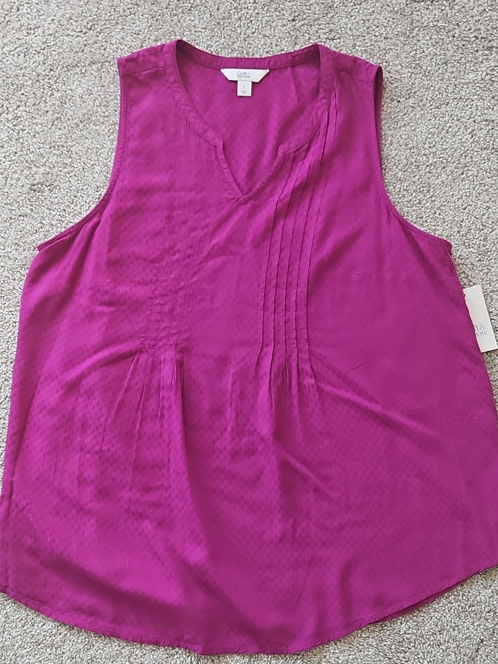 croft & barrow Magenta Sleeveless Pintuck V-Neck Camisole